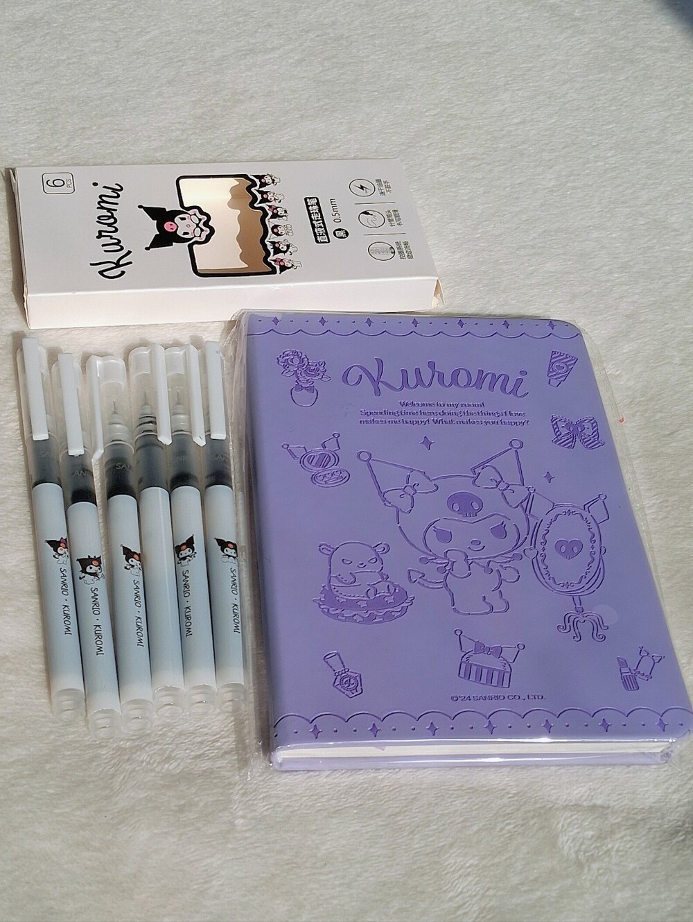 Kuromi Sanrio PU embossed notebookwitj  6pk Pens
